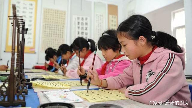 上小学可以给孩子报哪些兴趣班，有利于身心健康？