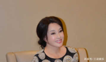 刘晓庆与阿峰离婚的事情让人们非常惊讶，他们两个为什么会离婚？