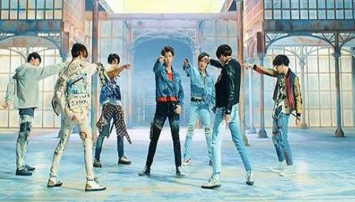 《fake love》表达出什么？