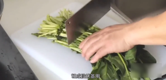 果仁菠菜怎么做