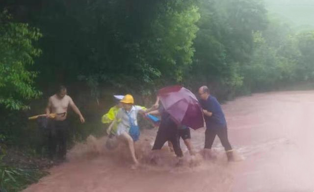 四川大竹遭遇强降雨天气，给当地造成了怎样的影响？