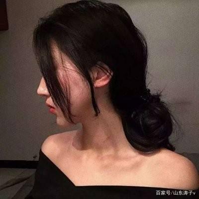 男老师跟女学生发生关系，真的是你情我愿吗？