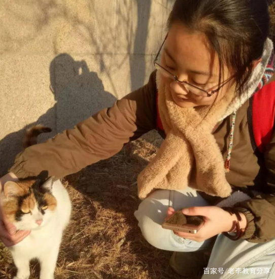 黄山95后诗人星芽登山遇难，这个女孩生前是个怎样的人？