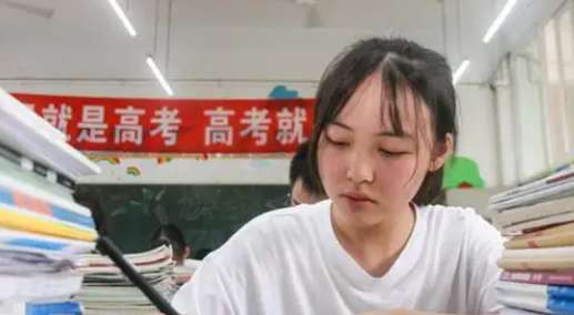 高考350分左右能上什么样的大学？